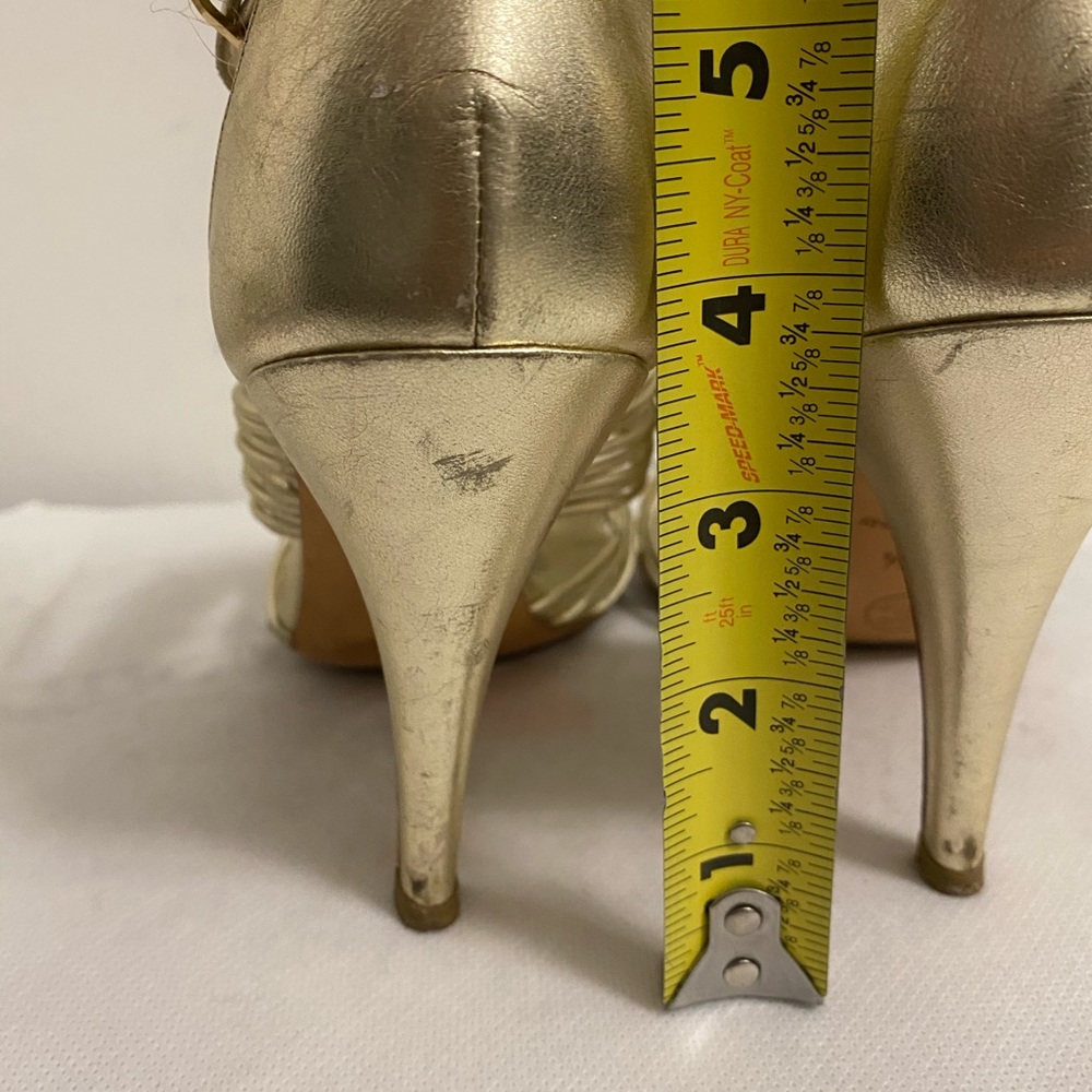 Authentic Chanel heels - Picture 8 of 12